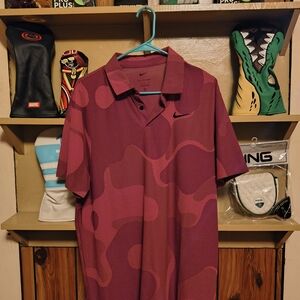 Nike Men's Pink Polo Shirt